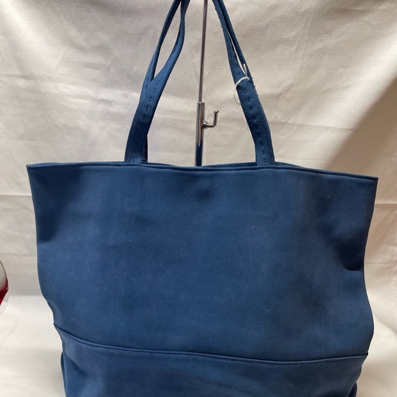 SALE!! Fabulous Lapis blue sturdy suede tote from Marrakech - Picture 4 of 10